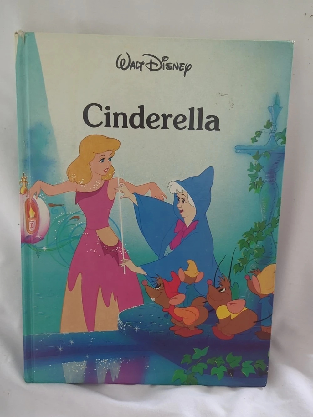 Disney Cinderella Classic Series Hardcover Book